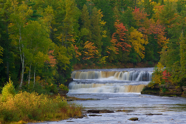 Lower Falls, Tahquamenon River, Tahquamenon Falls State, Park, Michigan
