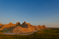 Badlands National Park, Wind Cave National Park, Custer State Park and National Grasslands, South Dakota